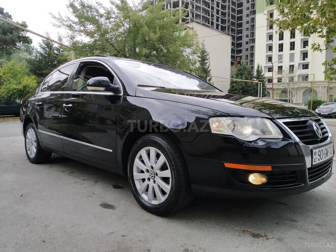 Volkswagen Passat 2009, 299,500 km - 1.8 л - Bakı