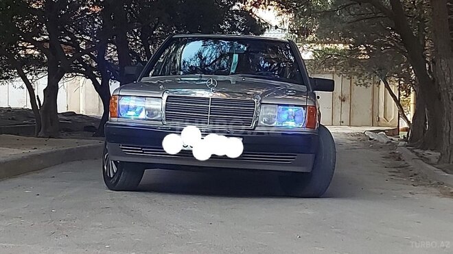 Mercedes 190 1990, 295,000 km - 1.8 l - Bakı
