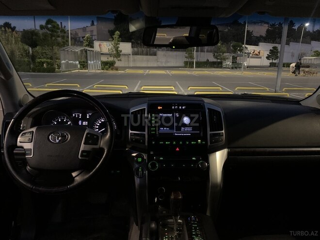 Toyota Land Cruiser 2012, 82,300 km - 4.6 l - Bakı