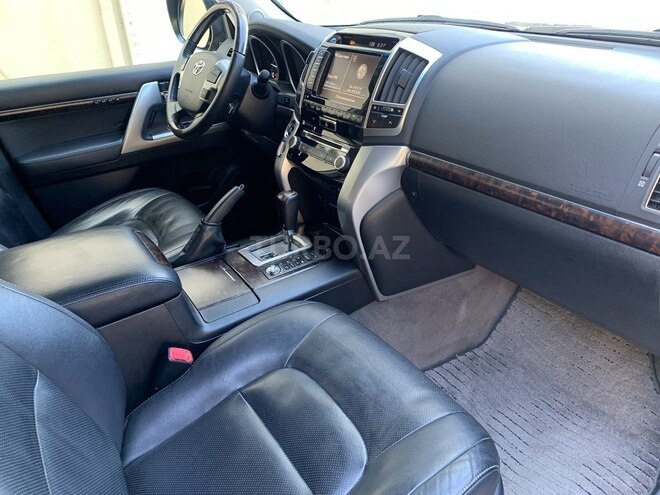 Toyota Land Cruiser 2012, 82,300 km - 4.6 l - Bakı