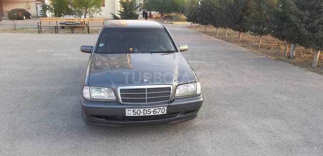 Mercedes C 220 1999, 350,000 km - 2.2 л - Sumqayıt