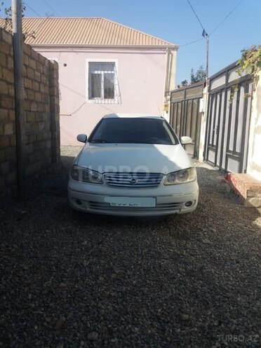 Nissan Sunny 2004, 635,241 km - 1.6 l - Bakı