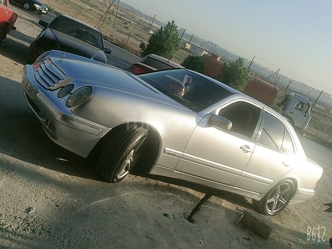 Mercedes E 320 1999, 316,000 km - 3.2 l - Bakı