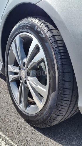 Mercedes E 250 2013, 114,800 km - 2.1 l - Bakı