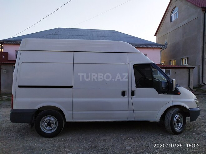 Ford Transit 2002, 350,000 km - 2.4 л - Quba