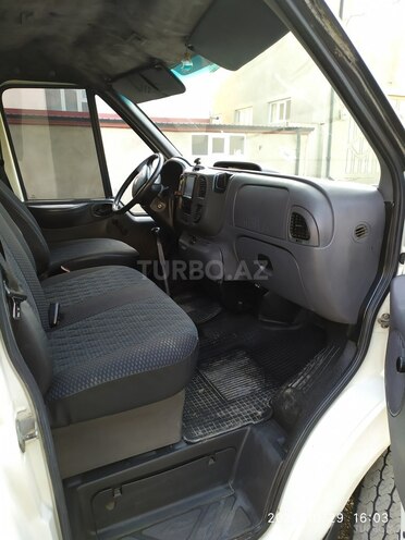 Ford Transit 2002, 350,000 km - 2.4 л - Quba