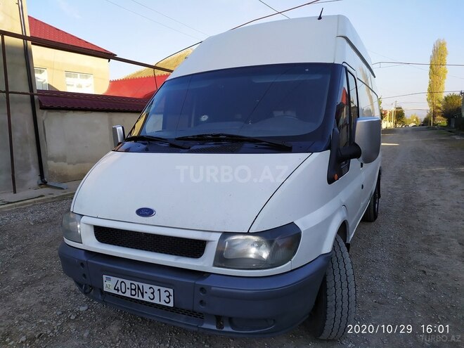 Ford Transit 2002, 350,000 km - 2.4 л - Quba