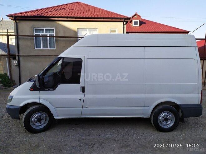 Ford Transit 2002, 350,000 km - 2.4 л - Quba