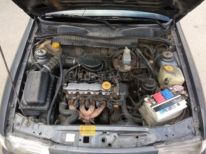 Opel Vectra 1994, 500,000 km - 1.6 l - Bakı