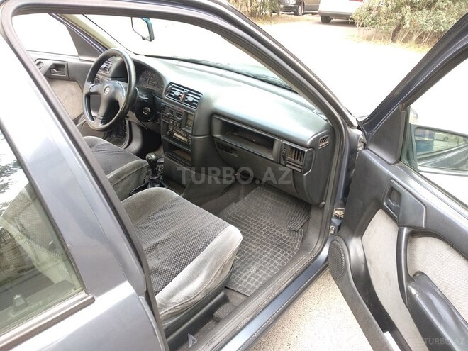 Opel Vectra 1994, 500,000 km - 1.6 l - Bakı