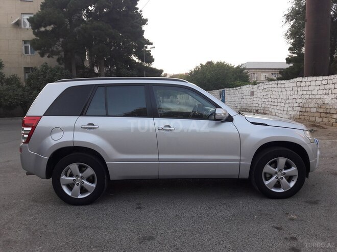 Suzuki Grand Vitara 2012, 153,000 km - 2.4 l - Bakı