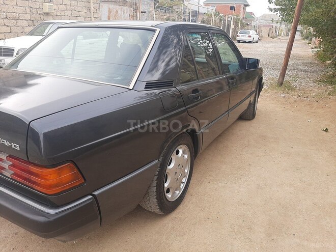 Mercedes E 200 1992, 295,462 km - 2.0 l - Bakı