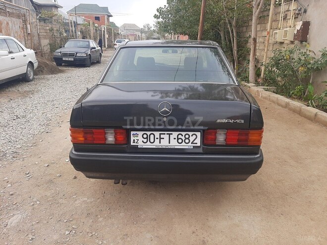Mercedes E 200 1992, 295,462 km - 2.0 l - Bakı