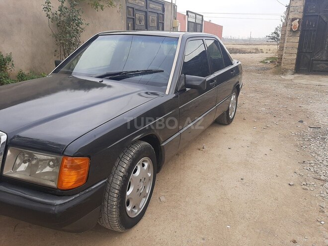 Mercedes E 200 1992, 295,462 km - 2.0 l - Bakı