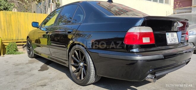 BMW 528 2000, 240,000 km - 2.8 l - Bakı