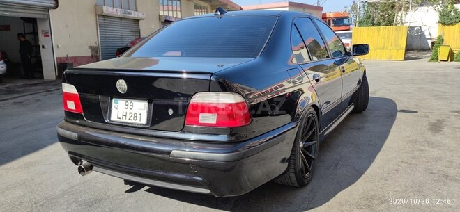 BMW 528 2000, 240,000 km - 2.8 l - Bakı