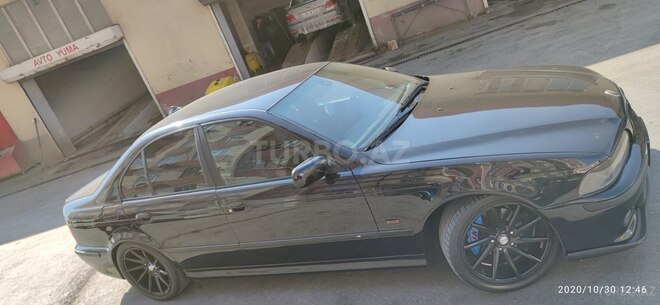 BMW 528 2000, 240,000 km - 2.8 l - Bakı