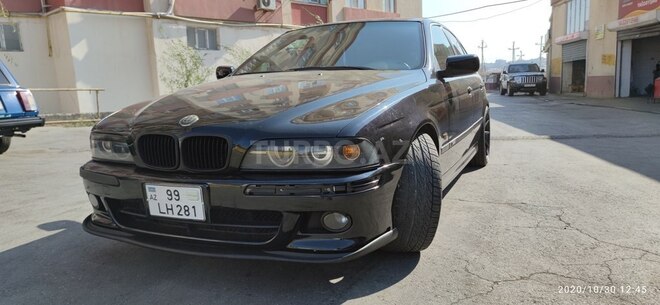BMW 528 2000, 240,000 km - 2.8 l - Bakı