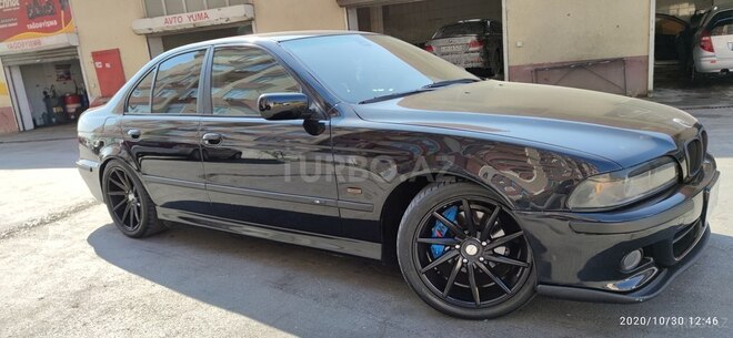 BMW 528 2000, 240,000 km - 2.8 l - Bakı