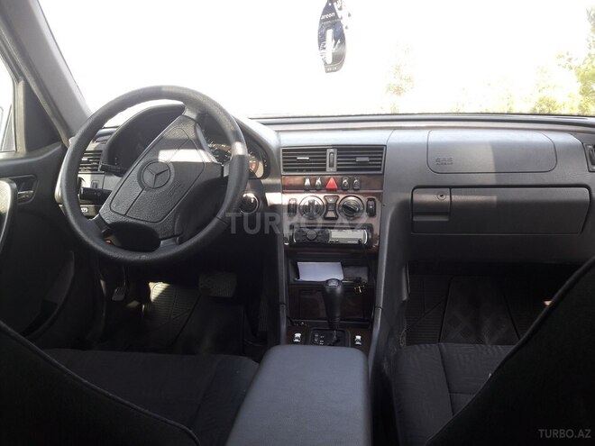 Mercedes C 200 1998, 338,000 km - 2.0 l - Mingəçevir