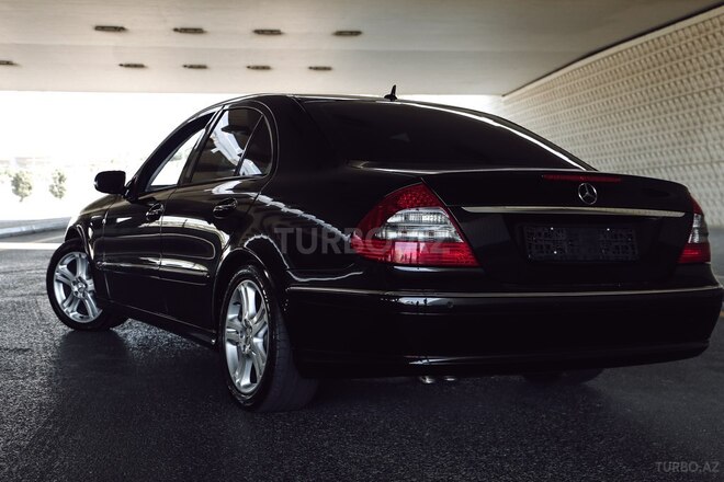 Mercedes E 220 2007, 214,000 km - 2.2 l - Bakı