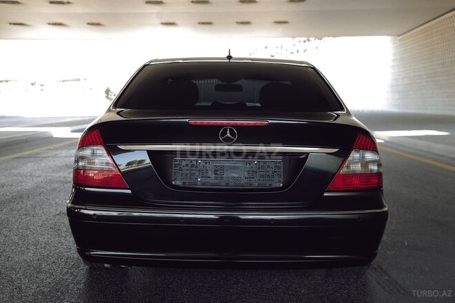 Mercedes E 220 2007, 214,000 km - 2.2 l - Bakı