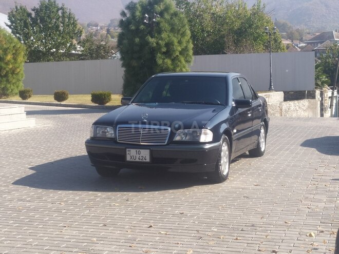 Mercedes C 200 1997, 350,000 km - 2.0 l - Şəki