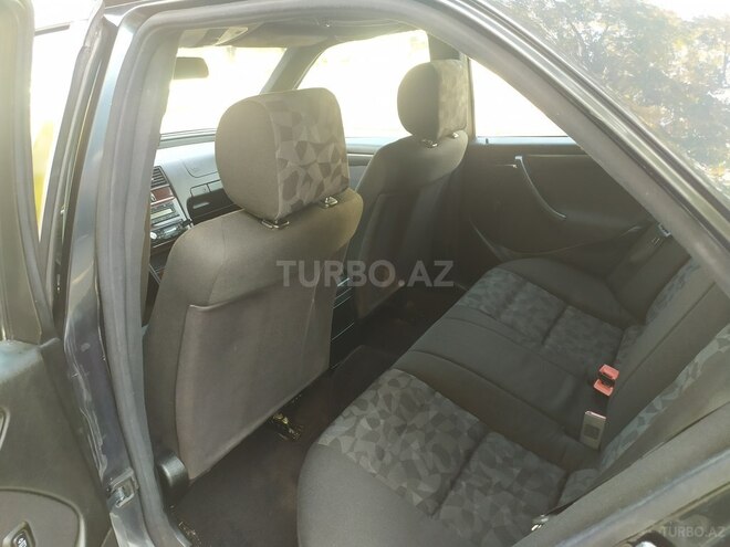 Mercedes C 200 1997, 350,000 km - 2.0 l - Şəki