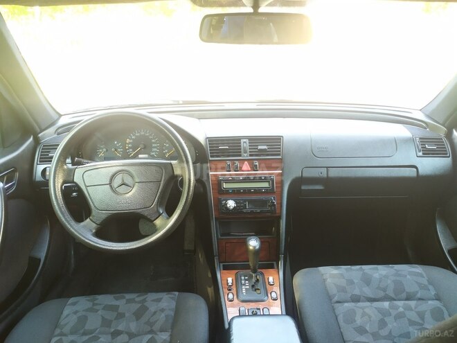 Mercedes C 200 1997, 350,000 km - 2.0 l - Şəki