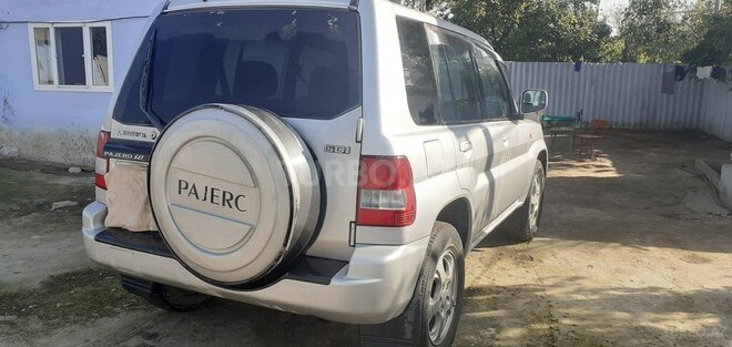 Mitsubishi Pajero io 2000, 60,000 km - 2.0 л - Neftçala
