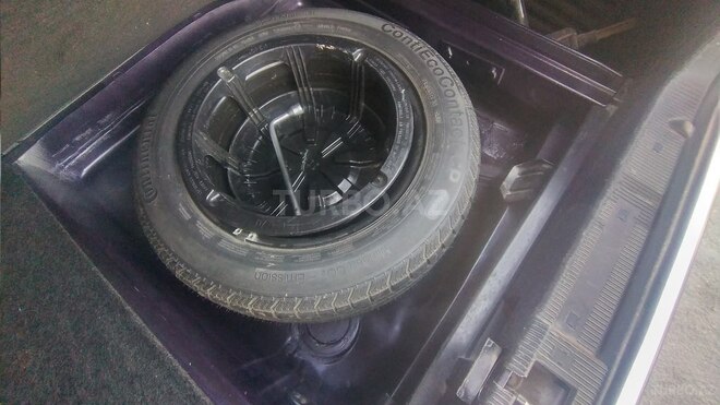 Mercedes E 230 1997, 330,915 km - 2.3 л - Quba