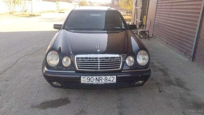 Mercedes E 230 1997, 330,915 km - 2.3 л - Quba
