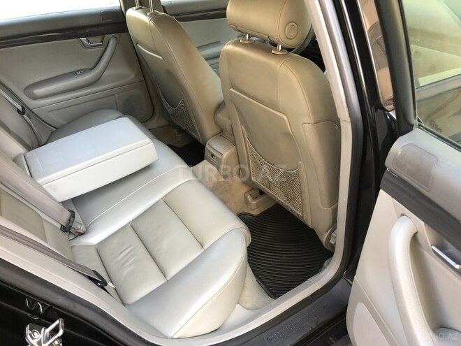 Audi A4 2003, 234,500 km - 1.8 l - Bakı