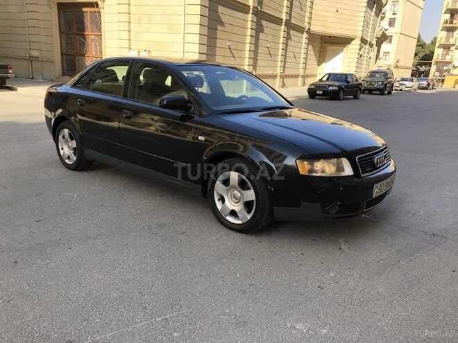 Audi A4 2003, 234,500 km - 1.8 l - Bakı