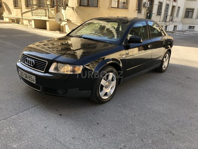 Audi A4 2003, 234,500 km - 1.8 l - Bakı