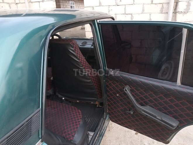 LADA (VAZ) 2106 2001, 150,000 km - 1.6 l - Salyan