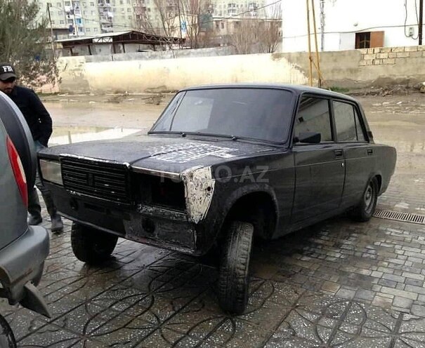 LADA (VAZ) 2107 1991, 300,000 km - 1.5 л - Bakı