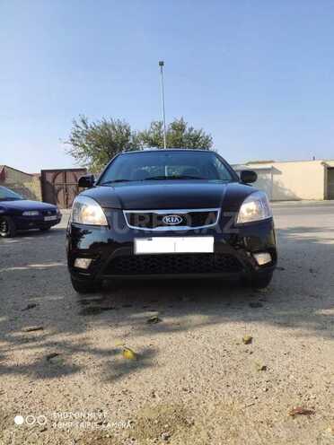 Kia Rio 2010, 100,000 km - 2.0 l - Bakı