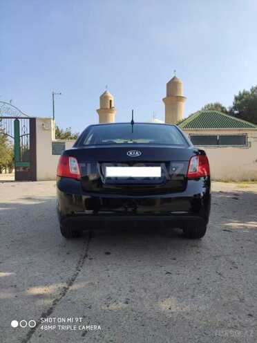 Kia Rio 2010, 100,000 km - 2.0 l - Bakı