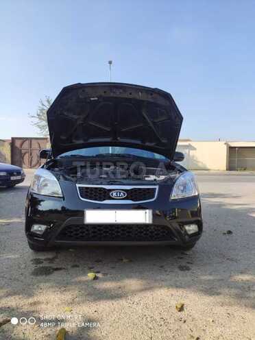Kia Rio 2010, 100,000 km - 2.0 l - Bakı