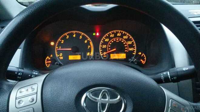 Toyota Corolla 2012, 124,000 km - 1.8 l - İsmayıllı