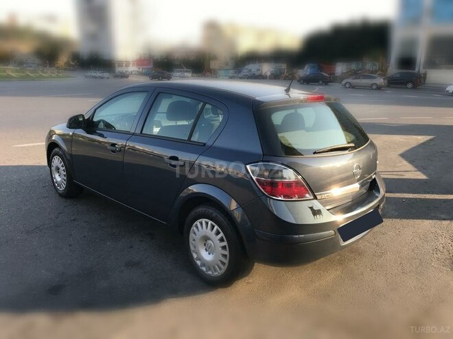 Opel Astra 2010, 124,000 km - 1.3 l - Bakı
