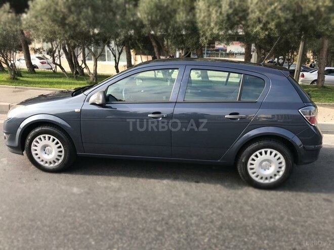 Opel Astra 2010, 124,000 km - 1.3 l - Bakı