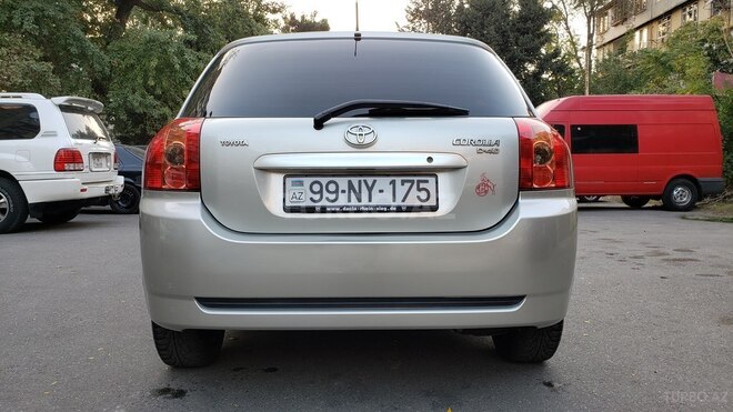Toyota Corolla 2005, 152,000 km - 1.4 l - Bakı
