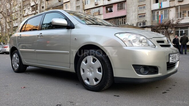 Toyota Corolla 2005, 152,000 km - 1.4 l - Bakı
