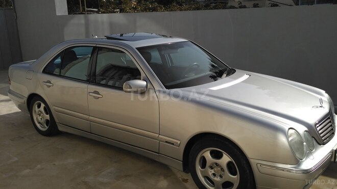 Mercedes E 240 2000, 217,000 km - 2.6 l - Sumqayıt