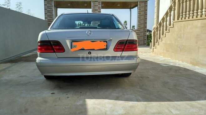 Mercedes E 240 2000, 217,000 km - 2.6 l - Sumqayıt