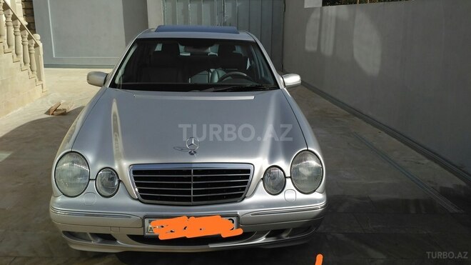 Mercedes E 240 2000, 217,000 km - 2.6 l - Sumqayıt