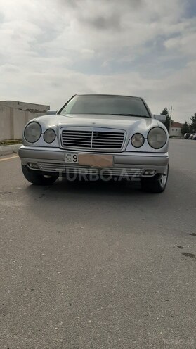 Mercedes E 240 1998, 355,404 km - 2.4 л - Bakı