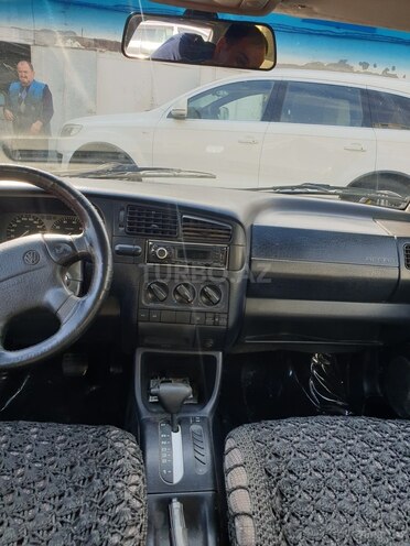 Volkswagen Vento 1995, 150,000 km - 2.0 l - Bakı